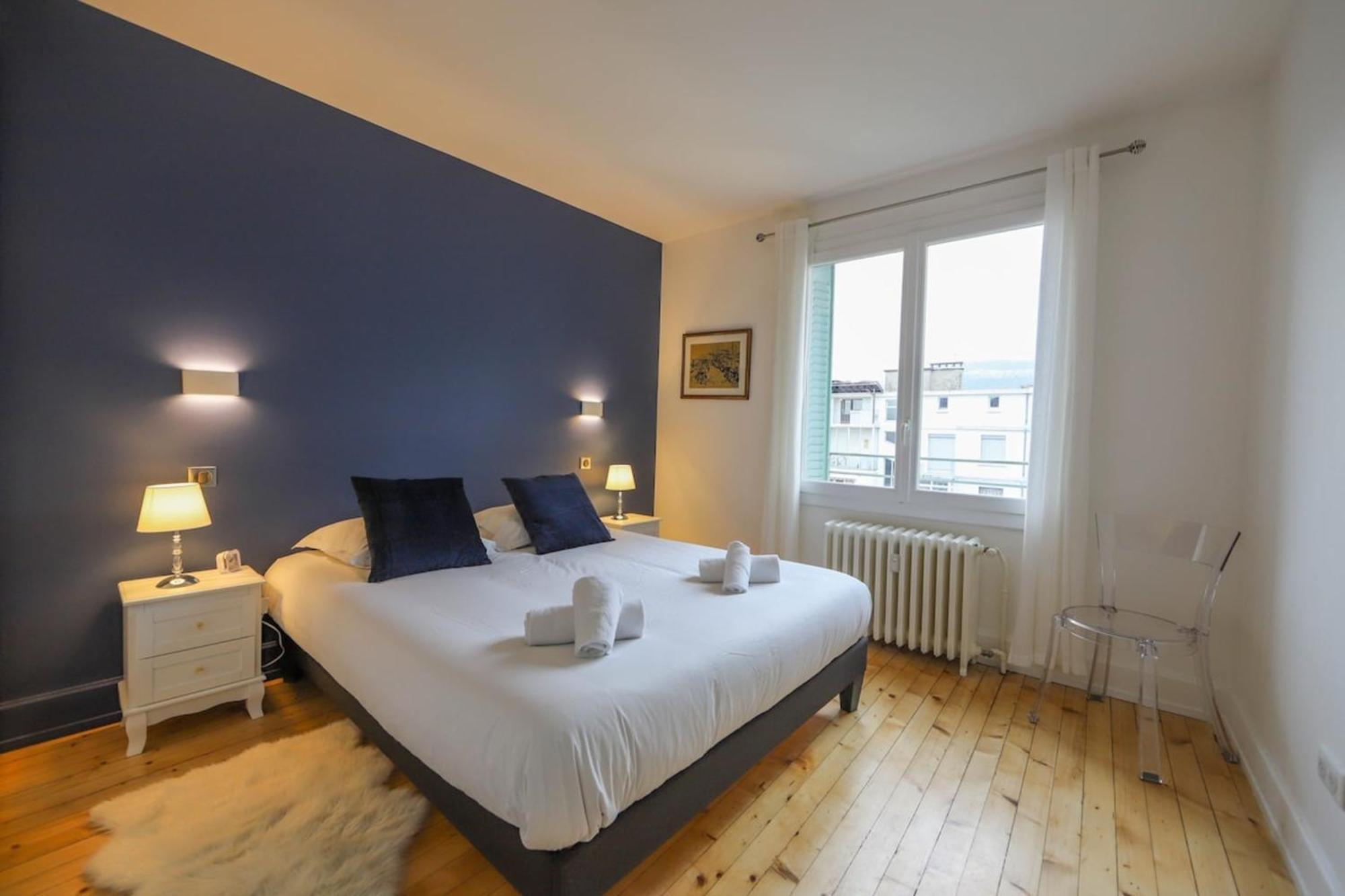 Le Boudoir Bleu - 2 Chambres Annecy Exterior photo